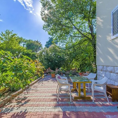 Beach & Park Apartment Kastela Exterior photo